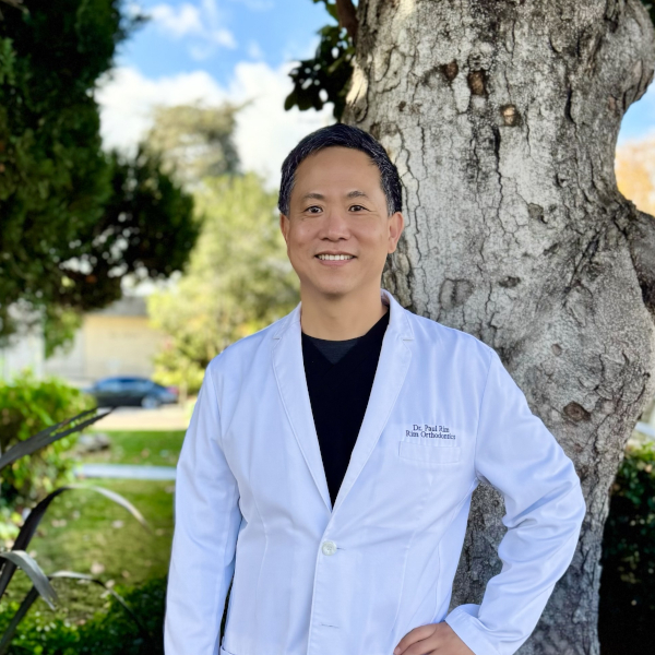 photo of dr rim outside the office